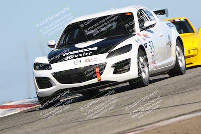 media/Oct-26-2025-CalClub SCCA (Sun) [[8ce1e69566]]/Group 2/Grapevine/